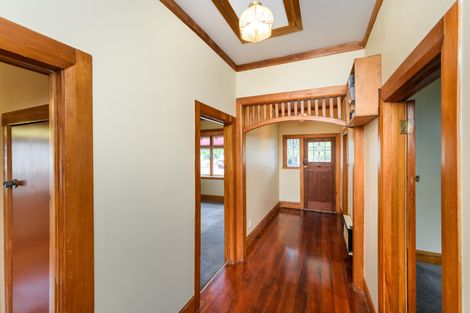 Photo of property in 9 Burns Avenue, Takaro, Palmerston North, 4412