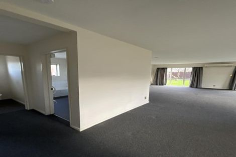 Photo of property in 6 Blue Gum Place, New Brighton, Christchurch, 8083