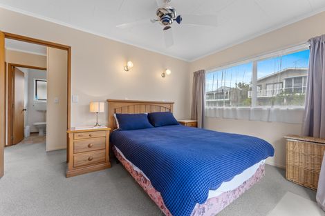 Photo of property in 3 Kotuku Place, Snells Beach, 0920