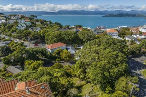 Photo of property in 26 Wadestown Road, Wadestown, Wellington, 6012