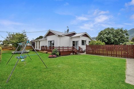 Photo of property in 28 Stirling Street, Te Aroha, 3320