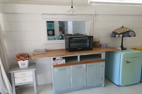 Photo of property in 44 Napier Road, Havelock North, 4130