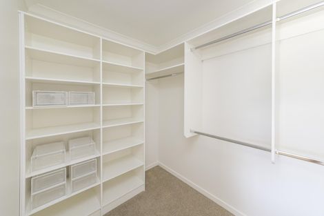 Photo of property in 2 Hydrangea Lane, Milson, Palmerston North, 4414