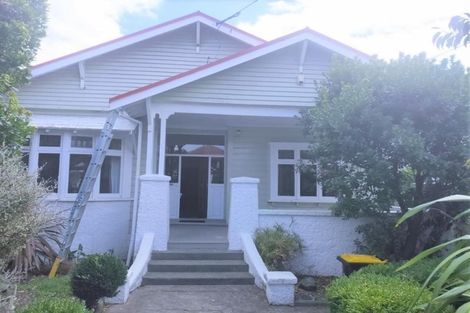 Photo of property in 82 Onepu Road, Kilbirnie, Wellington, 6022