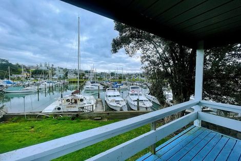 Photo of property in 2/22 Craig Road, Milford, Auckland, 0620