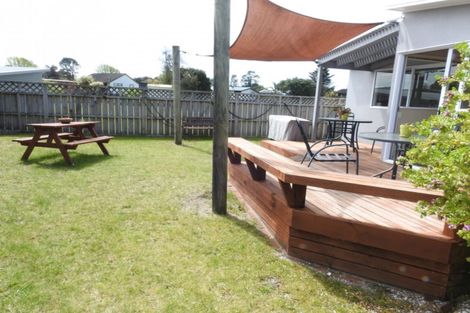Photo of property in 7a Gallagher Park Lane, Pauanui, Hikuai, 3579