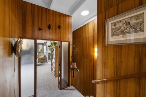 Photo of property in 23 Montana Place, Merrilands, New Plymouth, 4312