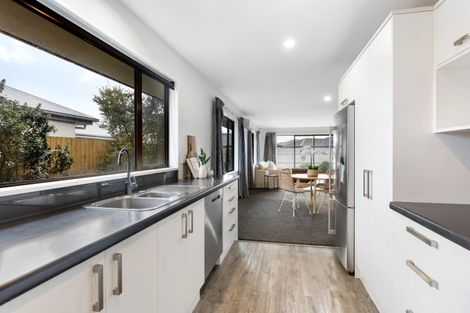 Photo of property in 14 Saint Adela Place, Woolston, Christchurch, 8062