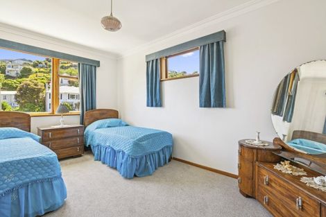 Photo of property in 28 Ashleigh Crescent, Miramar, Wellington, 6022
