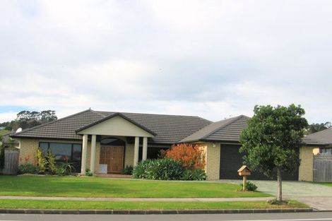 Photo of property in 174 Kilkenny Drive, East Tamaki Heights, Auckland, 2016