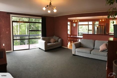 Photo of property in 35 Ranui Avenue, Ranui, Auckland, 0612