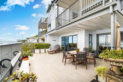 Photo of property in 1/371 Wakefield Quay, Stepneyville, Nelson, 7010