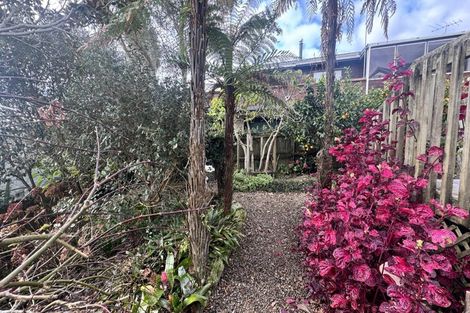 Photo of property in 19a Rangatira Road, Birkdale, Auckland, 0626