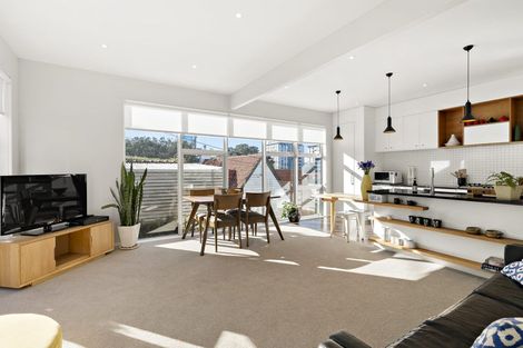 Photo of property in 321a The Terrace, Te Aro, Wellington, 6011