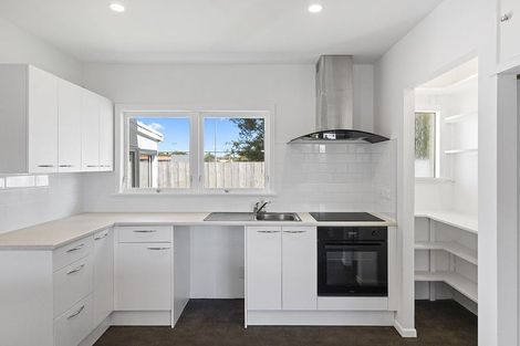 Photo of property in 15a Landscape Road, Pukekohe, 2120