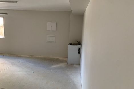 Photo of property in 9c Jillteresa Crescent, Half Moon Bay, Auckland, 2012