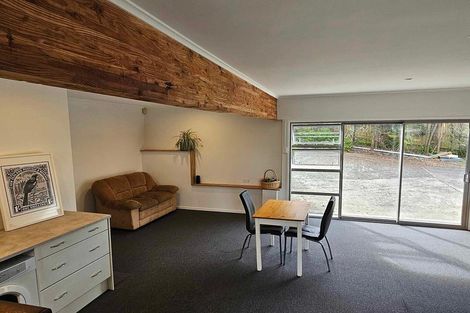 Photo of property in 65 Juniper Road, Sunnynook, Auckland, 0620