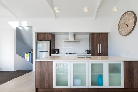 Photo of property in 2 Manuka Close, Mangawhai, 0505