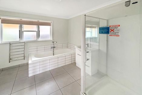 Photo of property in 10 Roosevelt Street, Levin, 5510