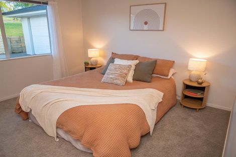 Photo of property in 11 Christine Drive, Coopers Beach, 0420