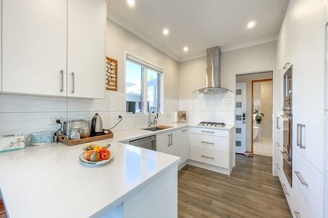 Photo of property in 28 Burwood Road, Matamata, 3400