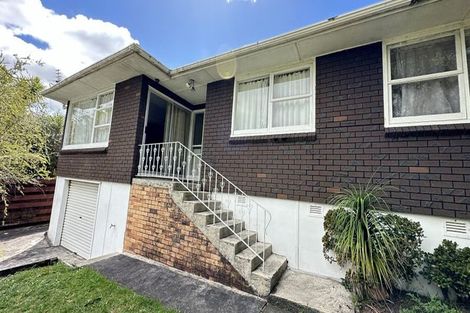 Photo of property in 55 Waitaki Street, Henderson, Auckland, 0612