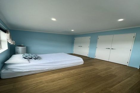 Photo of property in 37 Stockport Grove, Churton Park, Wellington, 6037