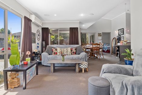 Photo of property in 3 Lark Place, Welcome Bay, Tauranga, 3112