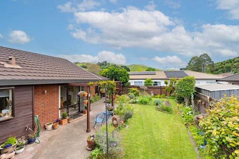 Photo of property in 2 Webb Place, Taradale, Napier, 4112