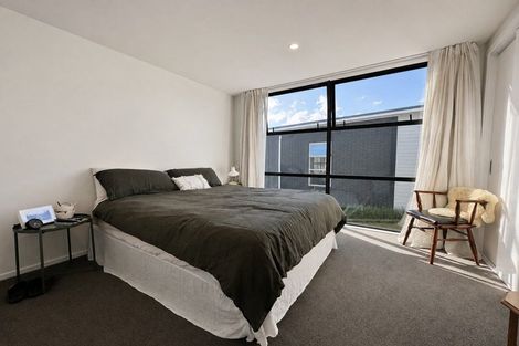 Photo of property in 18 Kaiwawao Lane, Hobsonville, Auckland, 0616