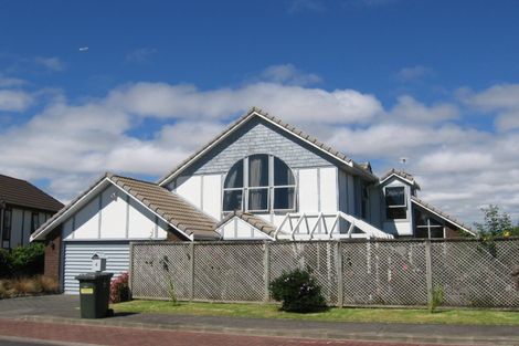 Photo of property in 2/4 Elizabethan Garden, Saint Heliers, Auckland, 1071