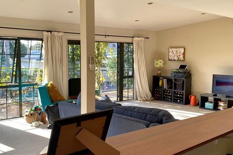 Photo of property in 20a Hazel Avenue, Mount Roskill, Auckland, 1041