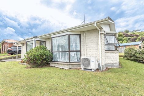 Photo of property in 62 Treadwell Street, Springvale, Whanganui, 4501