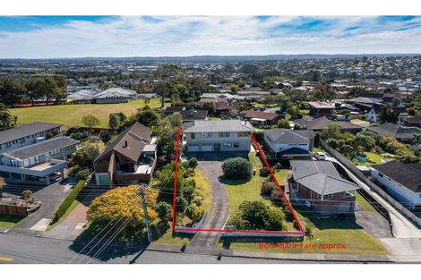 Photo of property in 162 Royal Road, Massey, Auckland, 0614