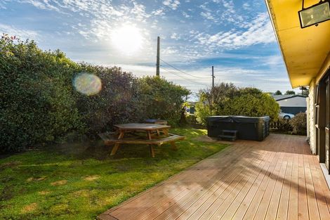 Photo of property in 10 Price Street, Waimate, 7924