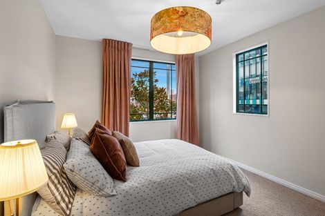 Photo of property in Regent Courts, 2/75 Gloucester Street, Christchurch Central, Christchurch, 8013