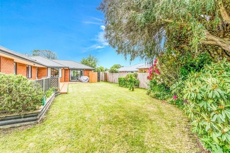 Photo of property in 11 Wendon Mews, Belfast, Christchurch, 8051