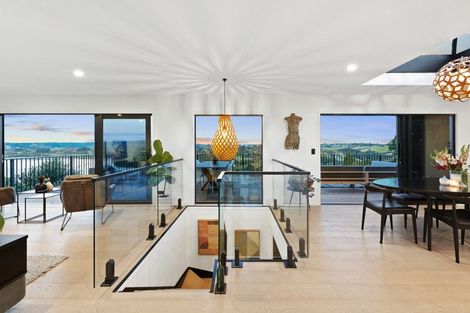 Photo of property in 175 Sandspit Road, Shelly Park, Auckland, 2014