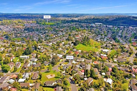 Photo of property in 6 Virgo Place, Kawaha Point, Rotorua, 3010