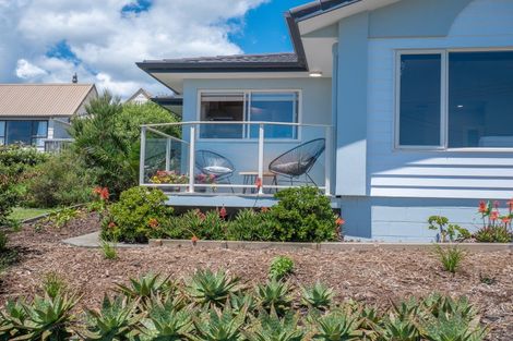 Photo of property in 27a Berghan Road, Coopers Beach, 0420