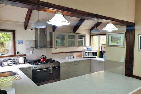 Photo of property in 72 Mountain Road, Western Heights, Rotorua, 3015