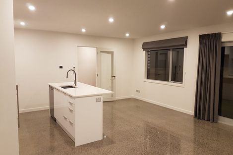 Photo of property in 7 Farnworth Terrace, Churton Park, Wellington, 6037