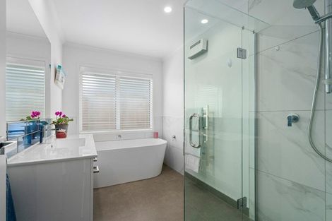 Photo of property in 10 Kaaka Street, Cambridge, 3434