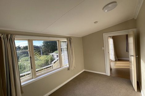 Photo of property in 32 Bonithon Avenue, Moturoa, New Plymouth, 4310
