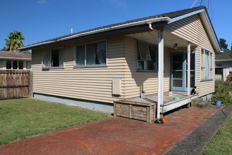 Photo of property in 8 Huia Street, Waiuku, 2123