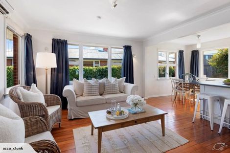 Photo of property in 33 Arthur Street, Upper Riccarton, Christchurch, 8041