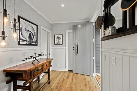 Photo of property in 55 Hauraki Road, Leigh, Warkworth, 0985