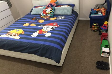 Photo of property in 34 Erne Crescent, East Tamaki, Auckland, 2016