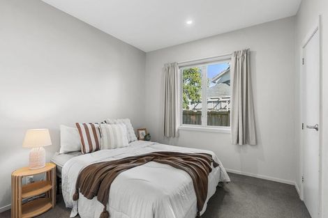 Photo of property in 5 Nortons Road, Avonhead, Christchurch, 8042