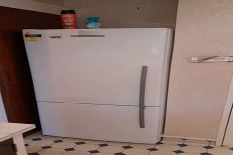 Photo of property in 2/701 Roberts Street, Hastings, 4122